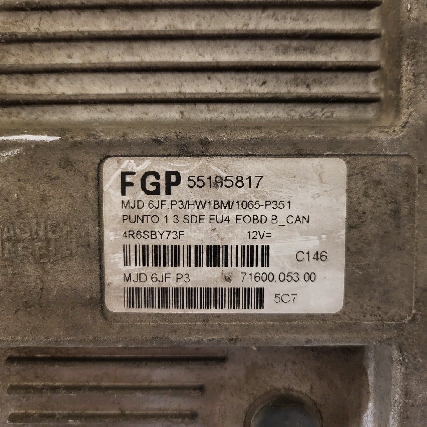 FIAT PUNTO ECU / MJD 6JF.P3 / 55195817 / HW1BM / 71600.053.00 / MAGNETI MARELLI
