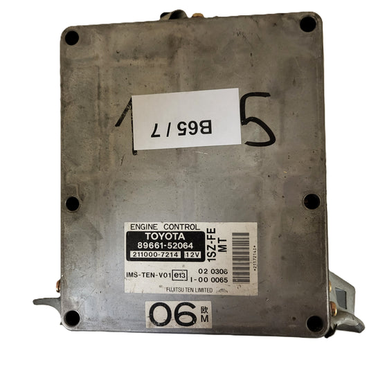 TOYOTA YARIS ECU / 89661-52064 / 211000-7214 / 1SZ-FE / FUJITSU