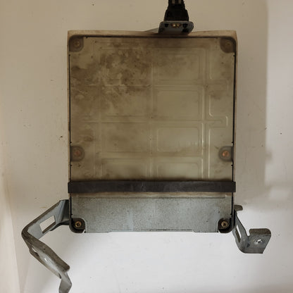 TOYOTA YARIS ECU / 89661-52064 / 211000-7214 / 1SZ-FE / FUJITSU