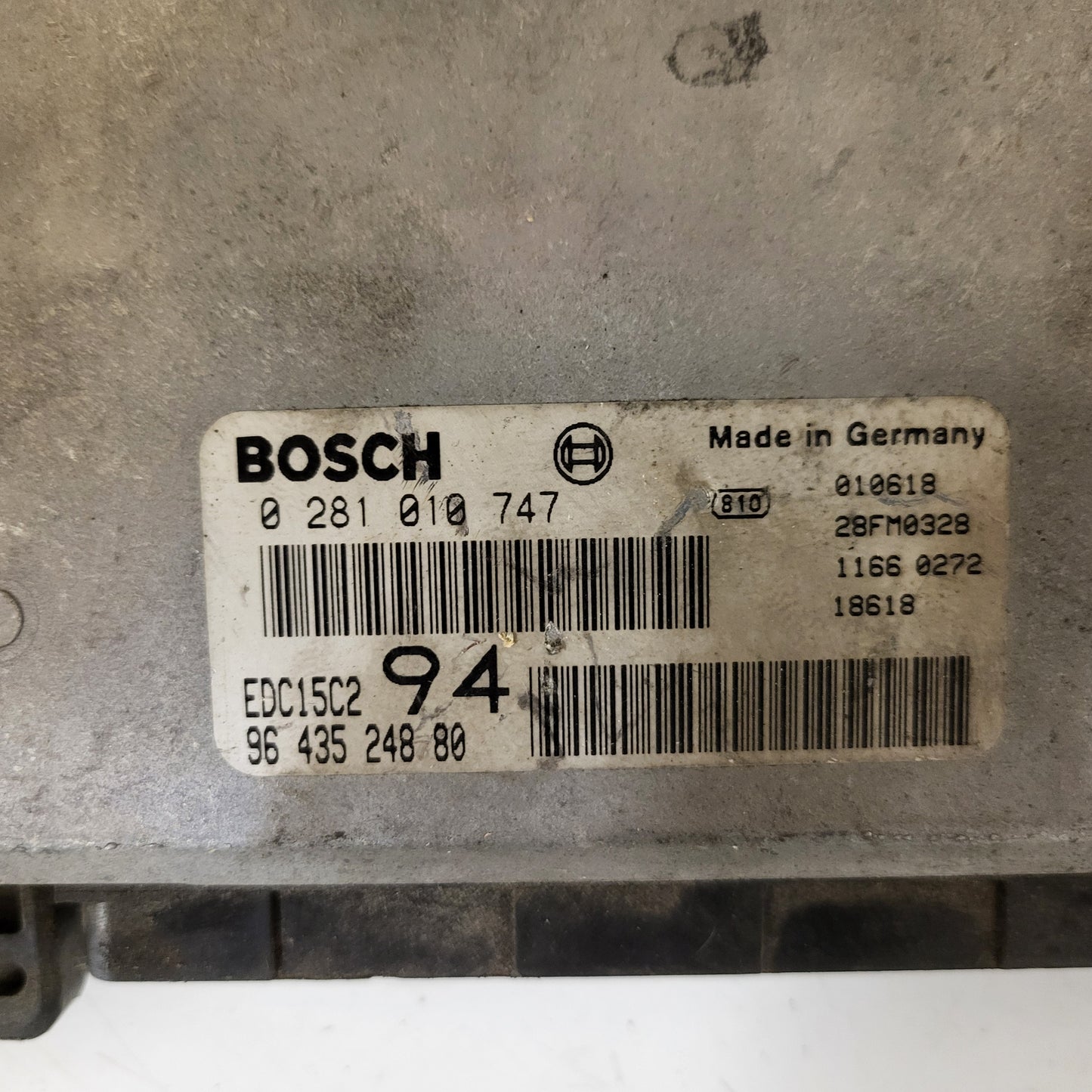 PEUGEOT 307 ECU / 0281010747 / EDC15C2 / 9643524880 / BOSCH
