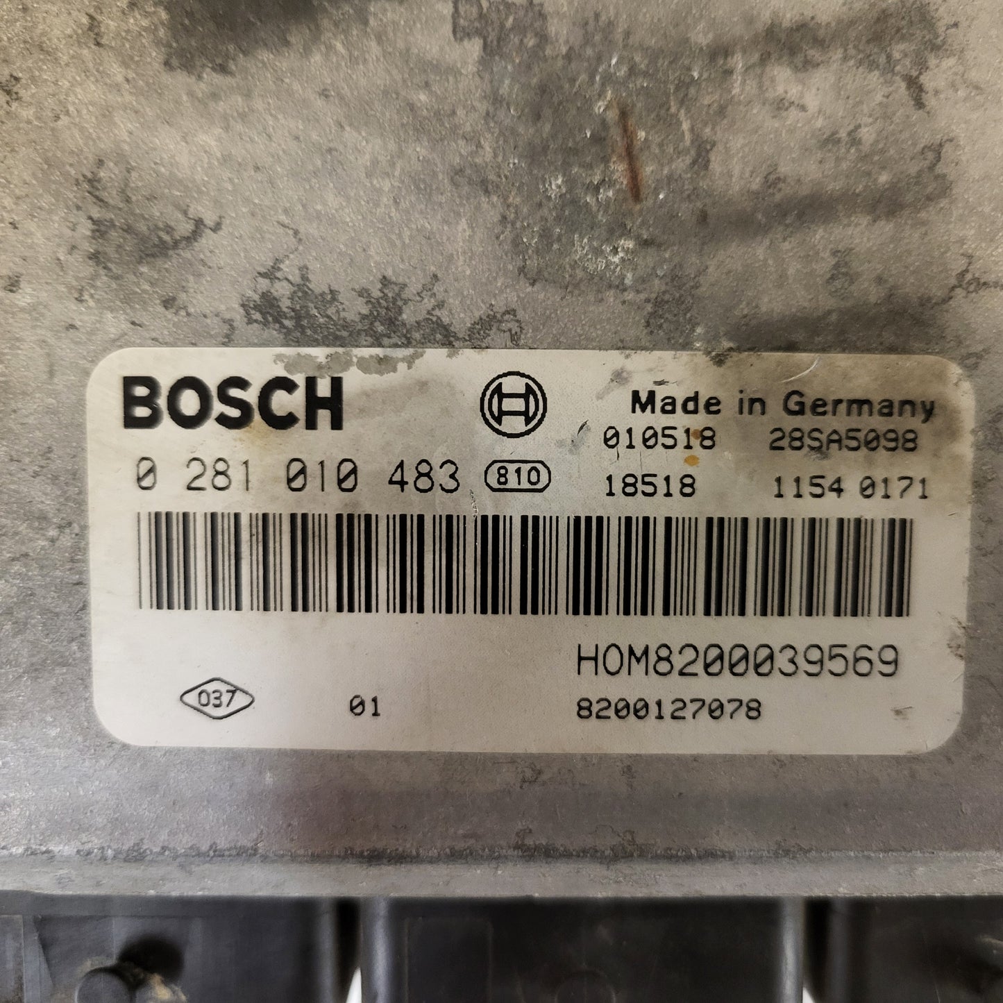 RENAULT ECU / 0281010483 / 8200039569 / 8200127078 / BOSCH