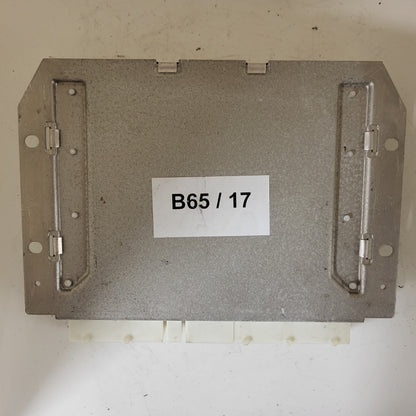 Mercedes a class ecu / 0265109449 / 0275456032 / BOSCH