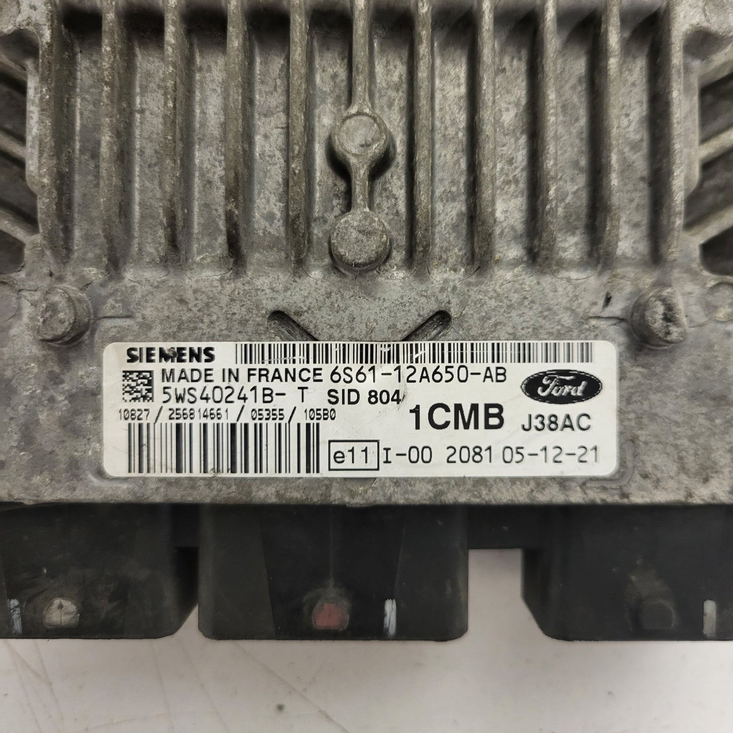 FORD FIESTA ECU / 6S61-12A650-AB / 5WS40241B-T / SID804 / 1CMB / SIEMENS