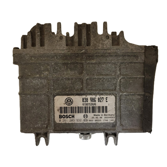 VW POLO AROSA ECU / 030906027E / 0261203932 / BOSCH