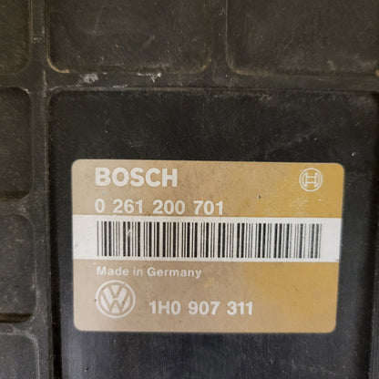 VW GOLF 3 ECU / 0261200701 / 1H0907311 / BOSCH