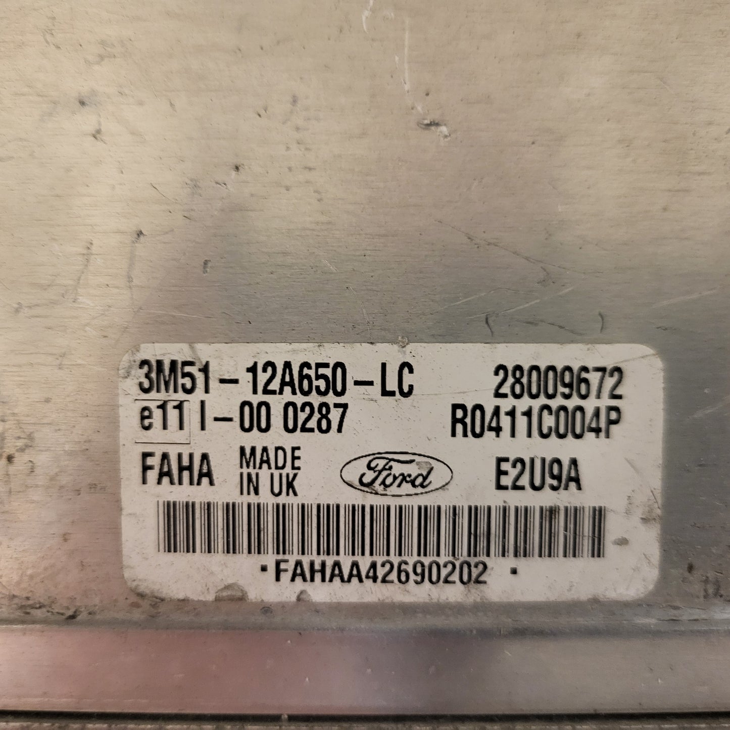 Ford FOCUS MK1 1.8 ECU / 3M51-12A650-LC / FAHA / R0411C004P