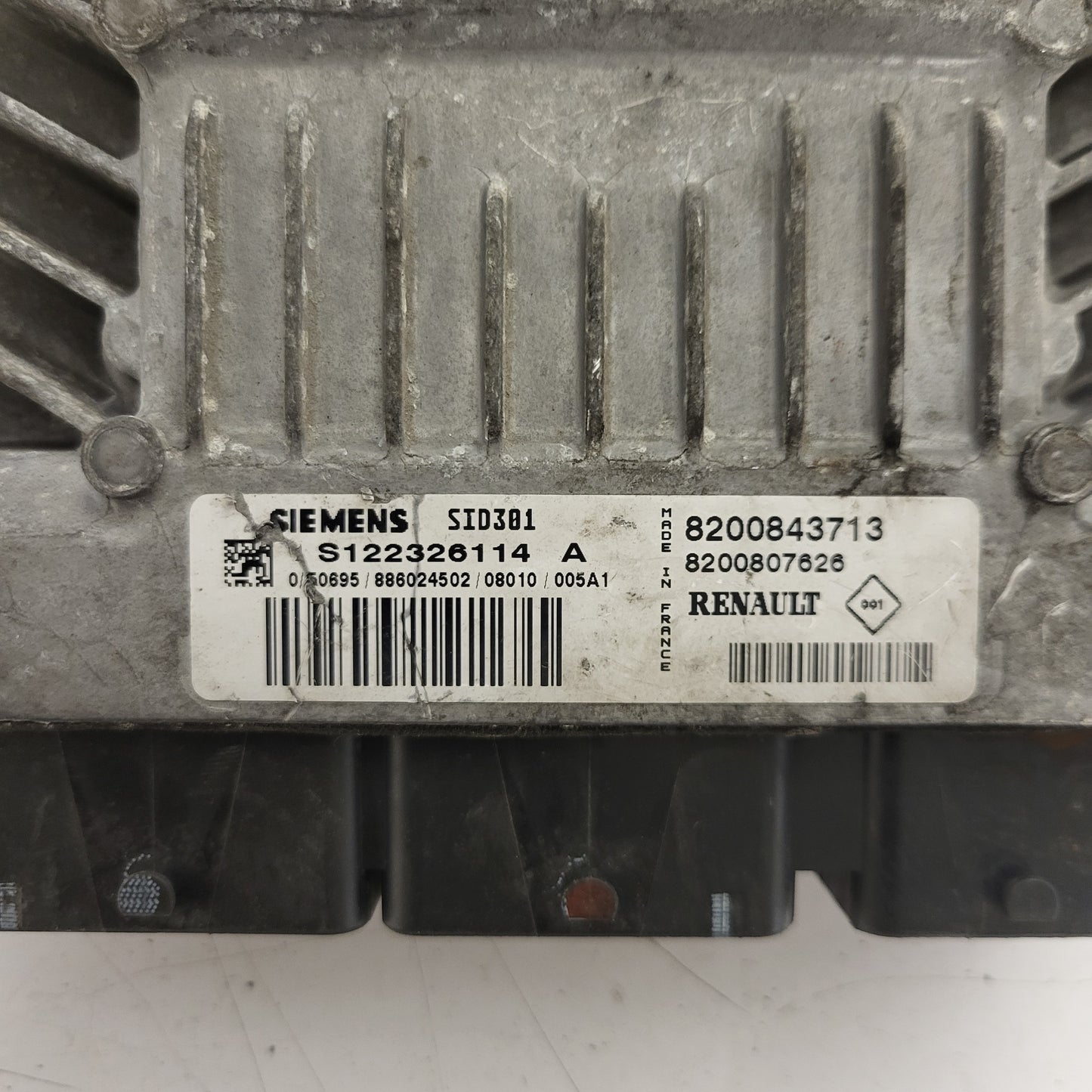 RENAULT MEGANE ECU / S122326114A / S122326114 / 8200843713 / 8200807626