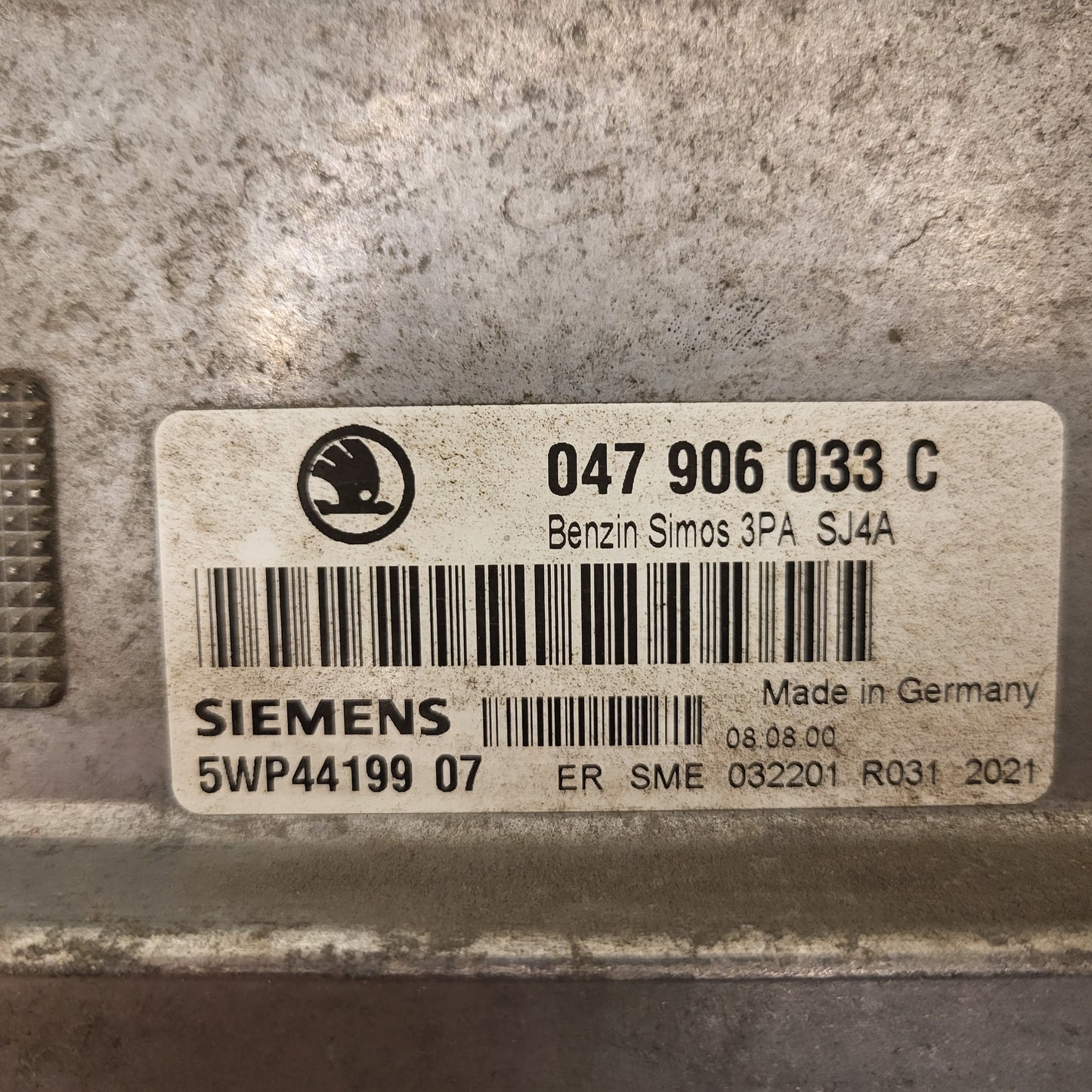 ŠKODA FABIA ECU / 047906033C / 5WP44199 07 / SIMOS 3PA / SIEMENS
