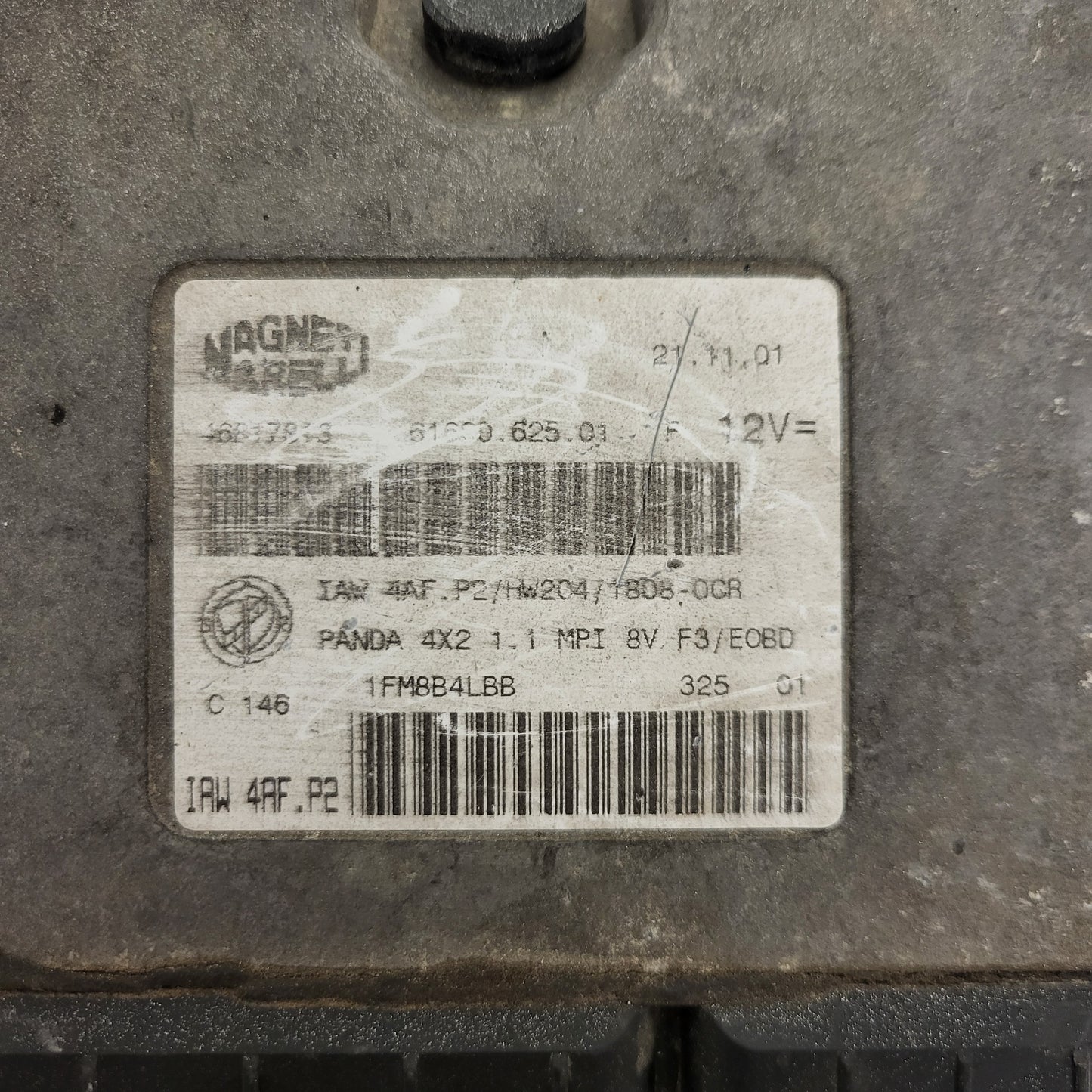 FIAT PANDA 1.1 ECU / 46817813 / IAW 4AF.P2 / 61600.625.01 / HW204 / MAGNETI MARELLI