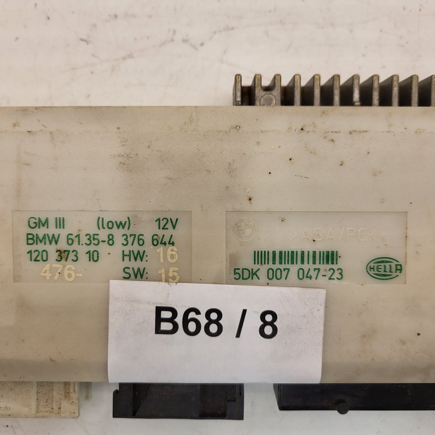 BMW COMFORT MODULE ECU / 12037310 / 61.35-8 376644 / 5DK007047-23 / HELLA