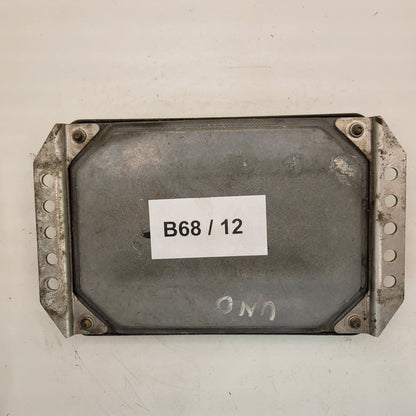 FIAT UNO ECU / 0261204822 / 00465208980 / BOSCH