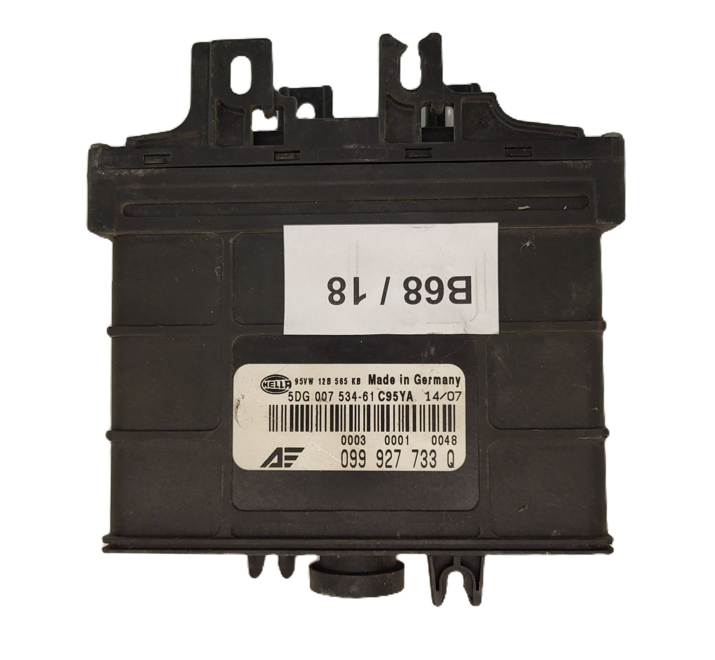 FORD ECU / 099927733Q / 5DG007534-61 / HELLA