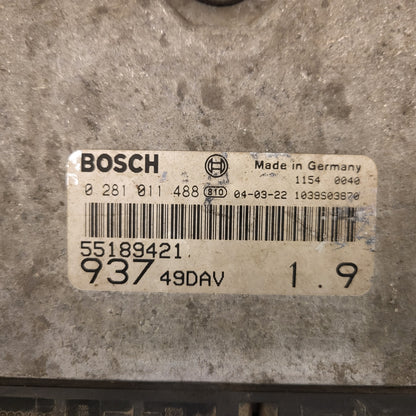 ALFA ROMEO 147 1.9 JTD ECU / 0281011488 / 55189421 / BOSCH