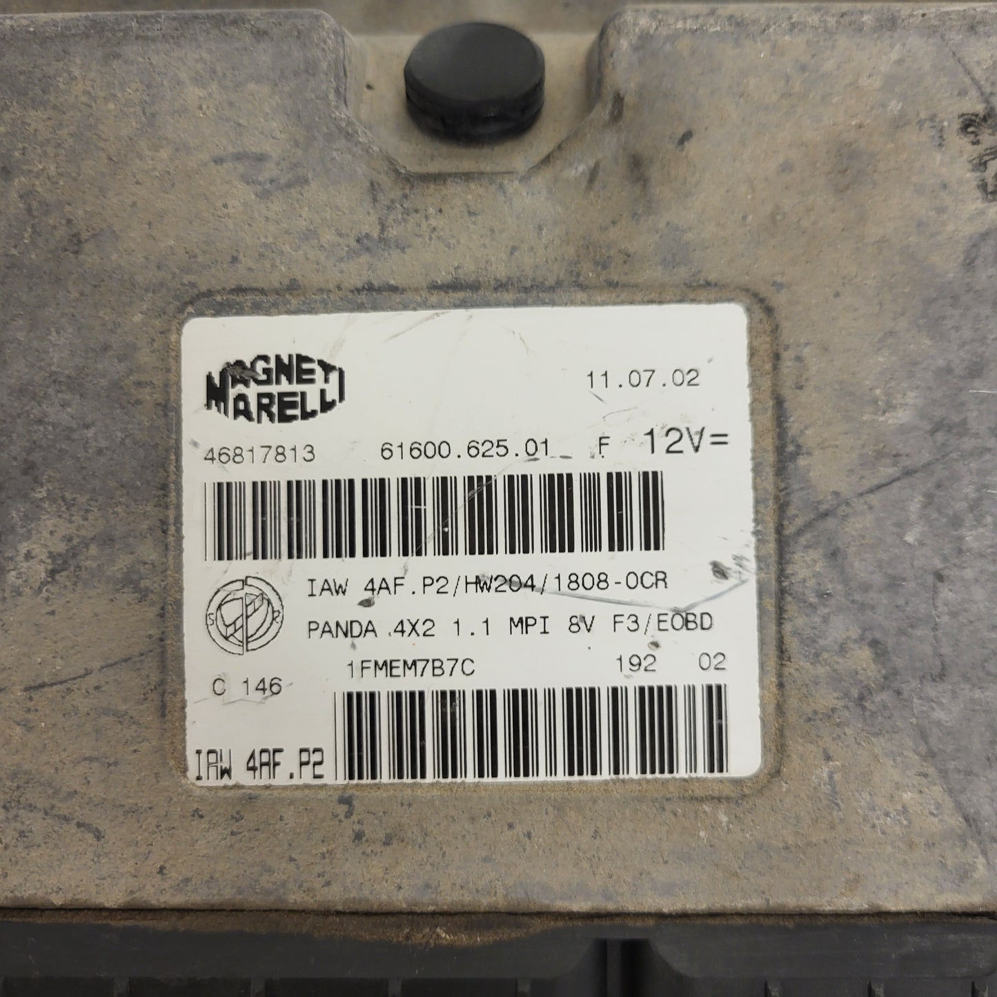 FIAT PANDA 1.1 ECU / 46817813 / IAW 4AF.P2 / 61600.625.01 / HW204 / MAGNETI MARELLI