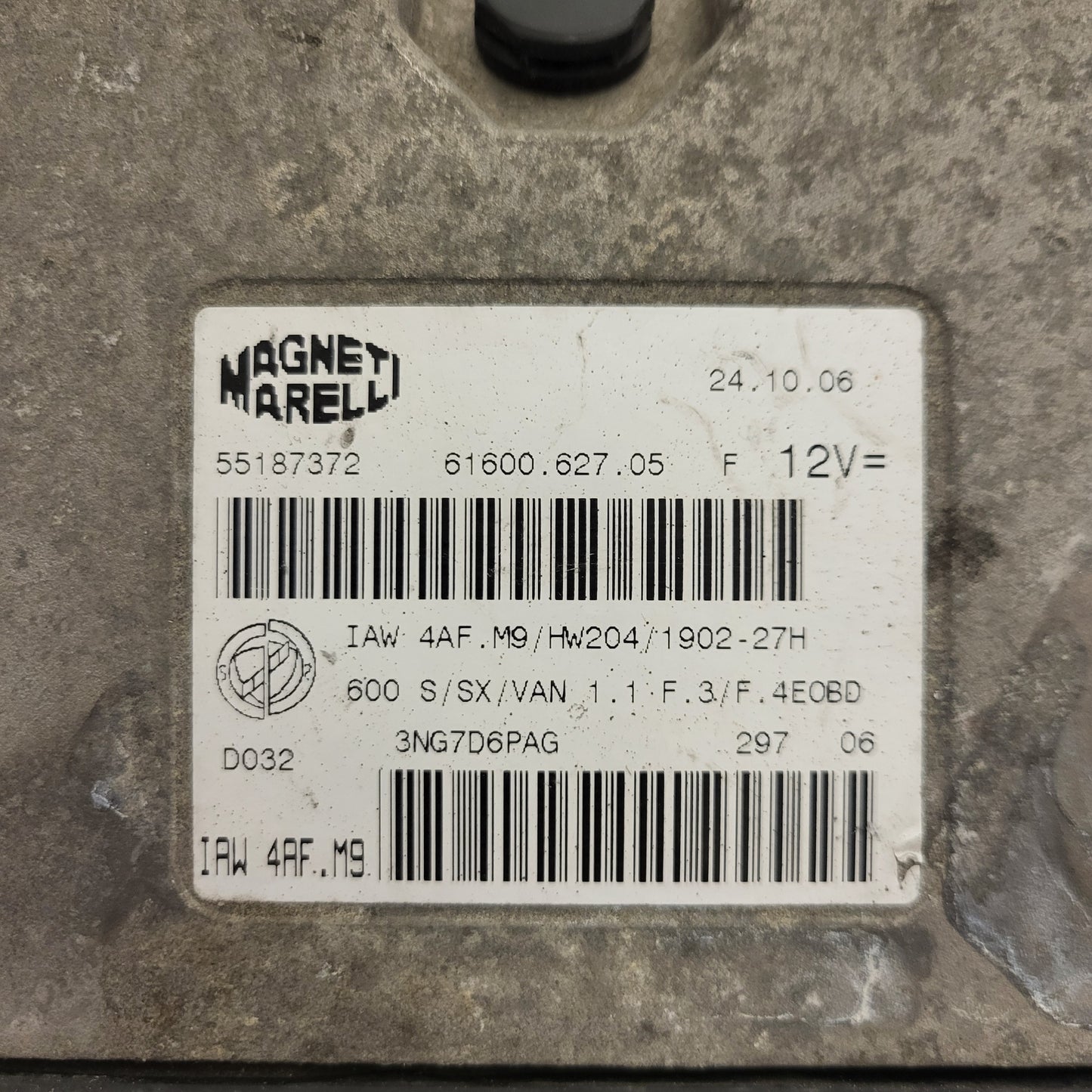 Fiat Seicento 600 ECU / 55187372 / IAW 4AF.M9 / 61600.627.05 / HW204 / MAGNETI MARELLI