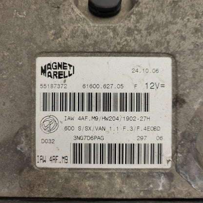 Fiat Seicento 600 ECU / 55187372 / IAW 4AF.M9 / 61600.627.05 / HW204 / MAGNETI MARELLI