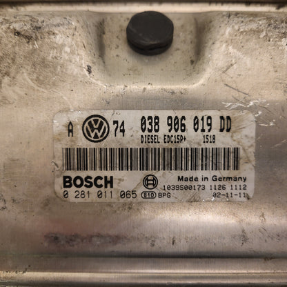VW ŠKODA VAG ECU / 038906019DD / 0281011065 / EDC15P+ / 038906019 / BOSCH
