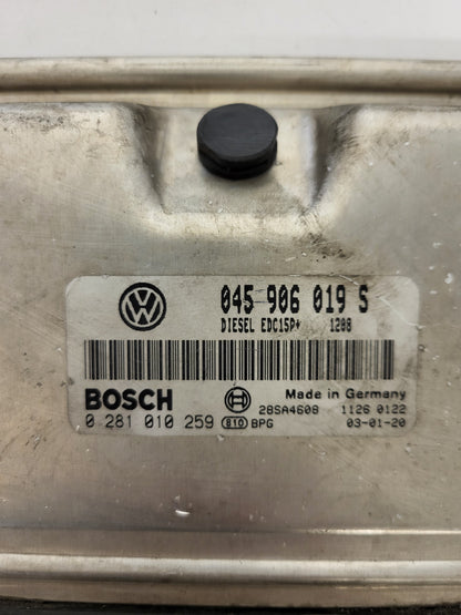 VW GOLF ECU / 045906019S / 0281010259 / EDC15P+ / BOSCH