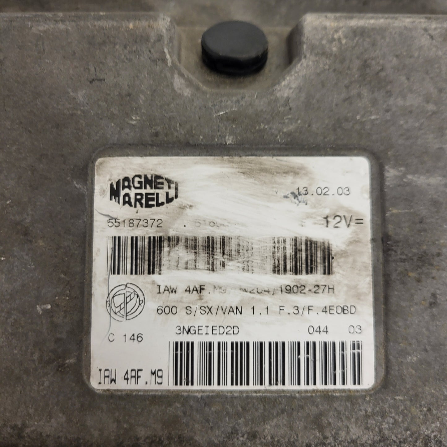 Fiat Seicento 600 ECU / 55187372 / IAW 4AF.M9 / 61600.627.05 / HW204 / MAGNETI MARELLI