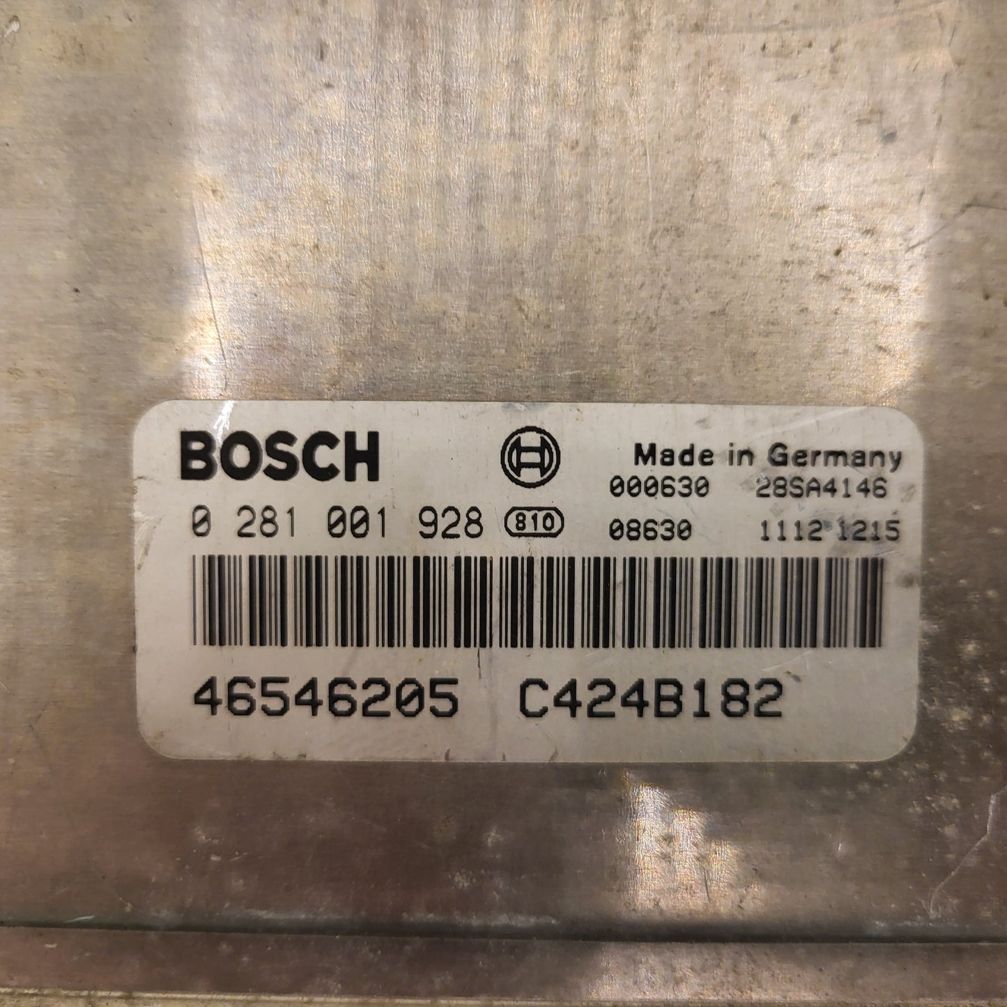 Fiat BRAVO ECU / 0281001928 / 46546205 / C424B182 / BOSCH