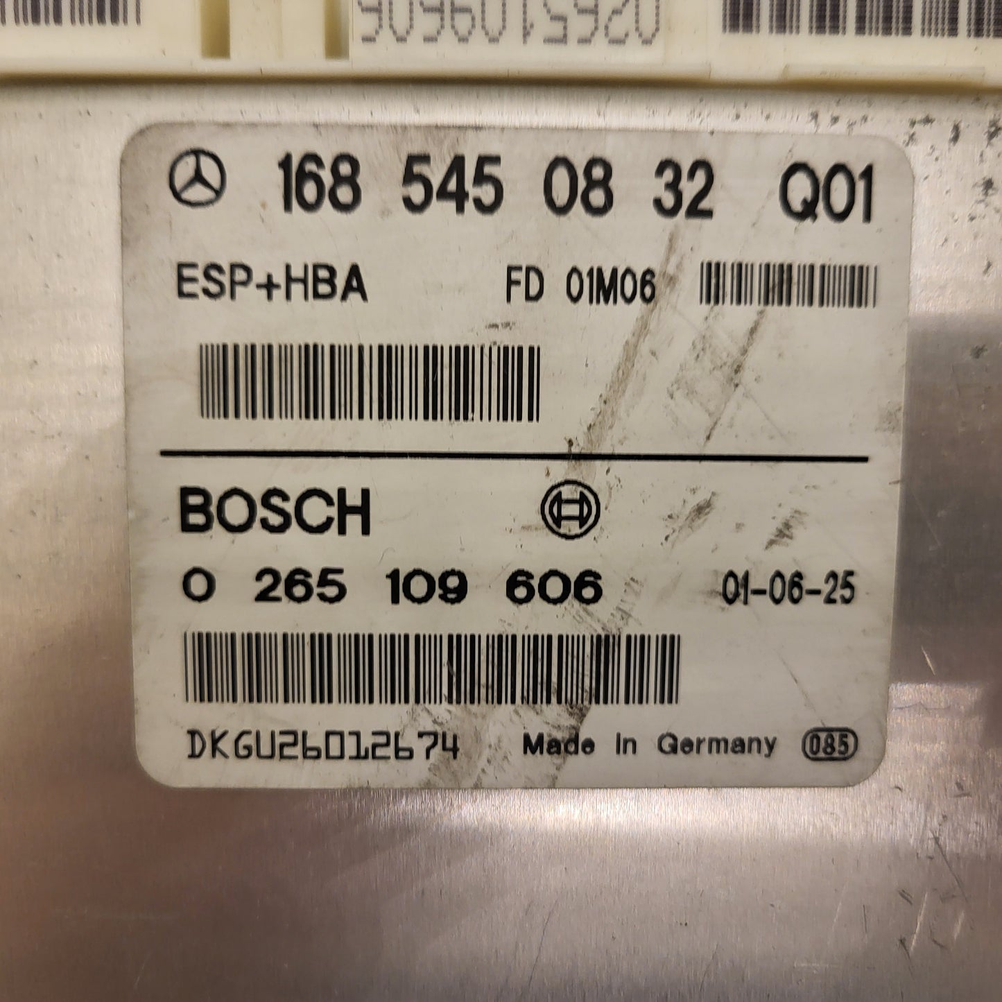 Mercedes W168 A-Class ECU / 1685450832 / 0265109606 / BOSCH