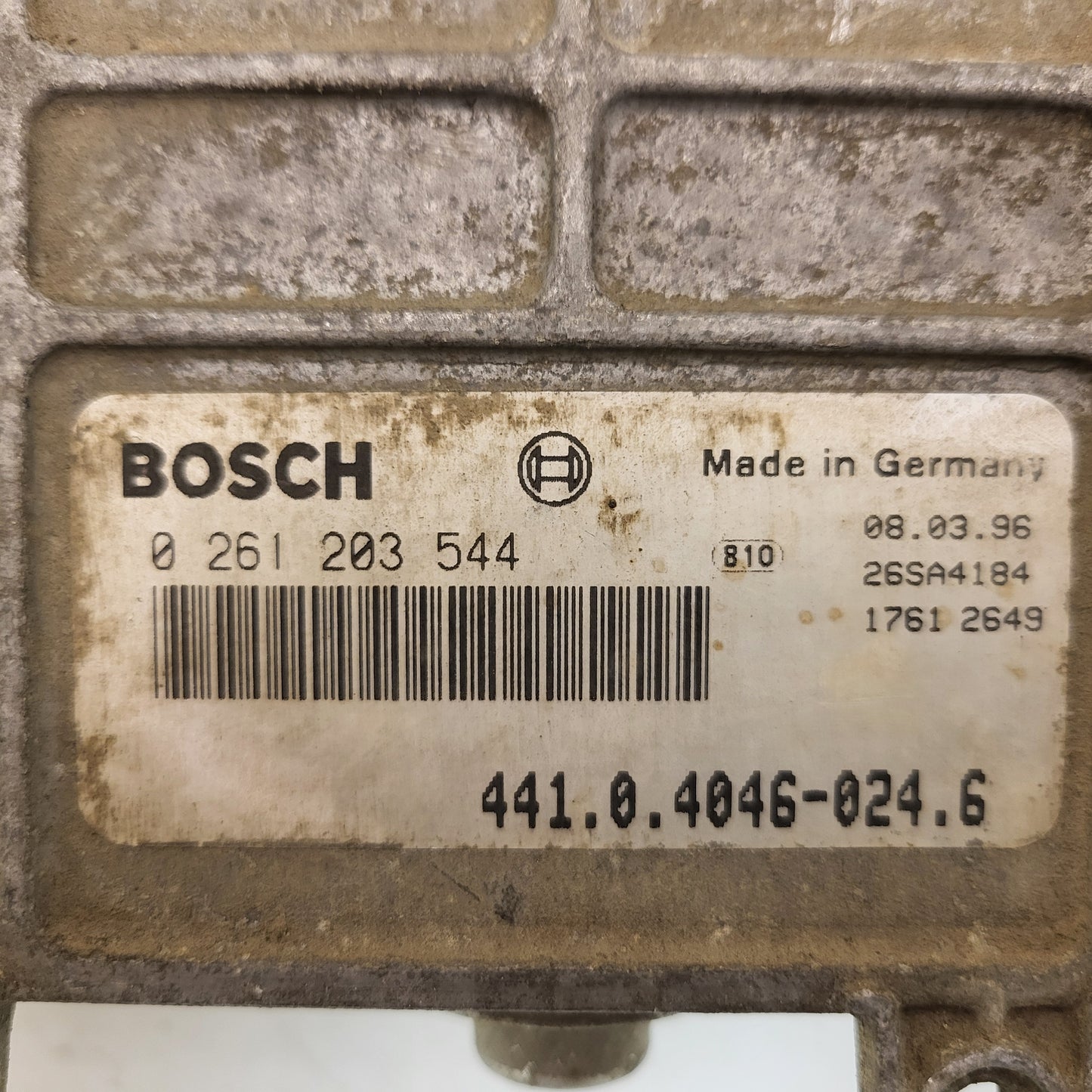 VW ECU / 0261203544 / 441.0.4046-024.6 / 26SA4184 / BOSCH