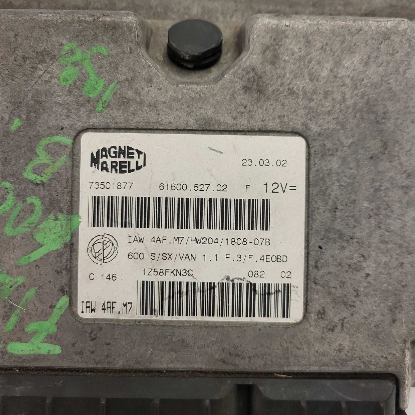 Fiat 600 ECU / IAW 4AF.M7 / 73501877 / HW204 / MAGNETI MARELLI