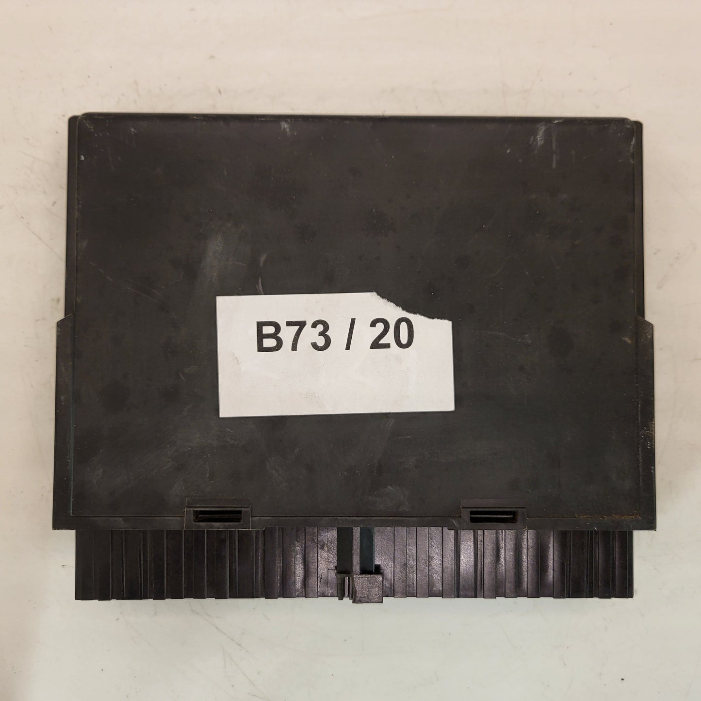 FORD FOCUS COMFORT MODULE ECU / 1S7T-15K600-FA / 5WK48730ABF /