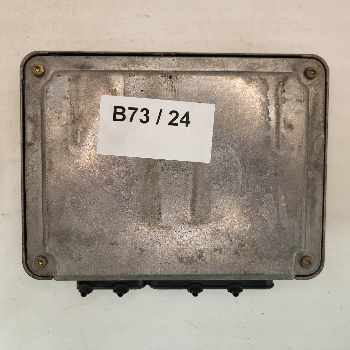 Audi ECU / 06A906018C / 0261204126/127 / BOSCH