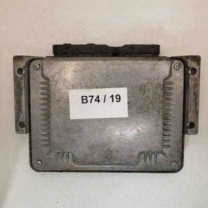 Fiat Punto ECU / 0281011494 / 55198478 / BOSCH