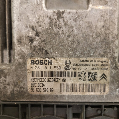 Peugeot Citroen ECU / 0281011559 / 9663850680 / EDC16C34 / BOSCH