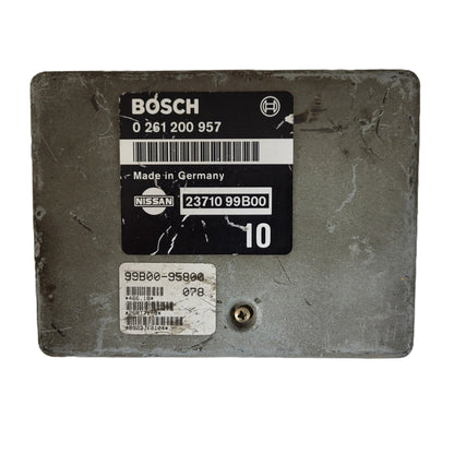 NISSAN ECU / 0261200957 / 2371099B00 / 99B00-95800 / BOSCH