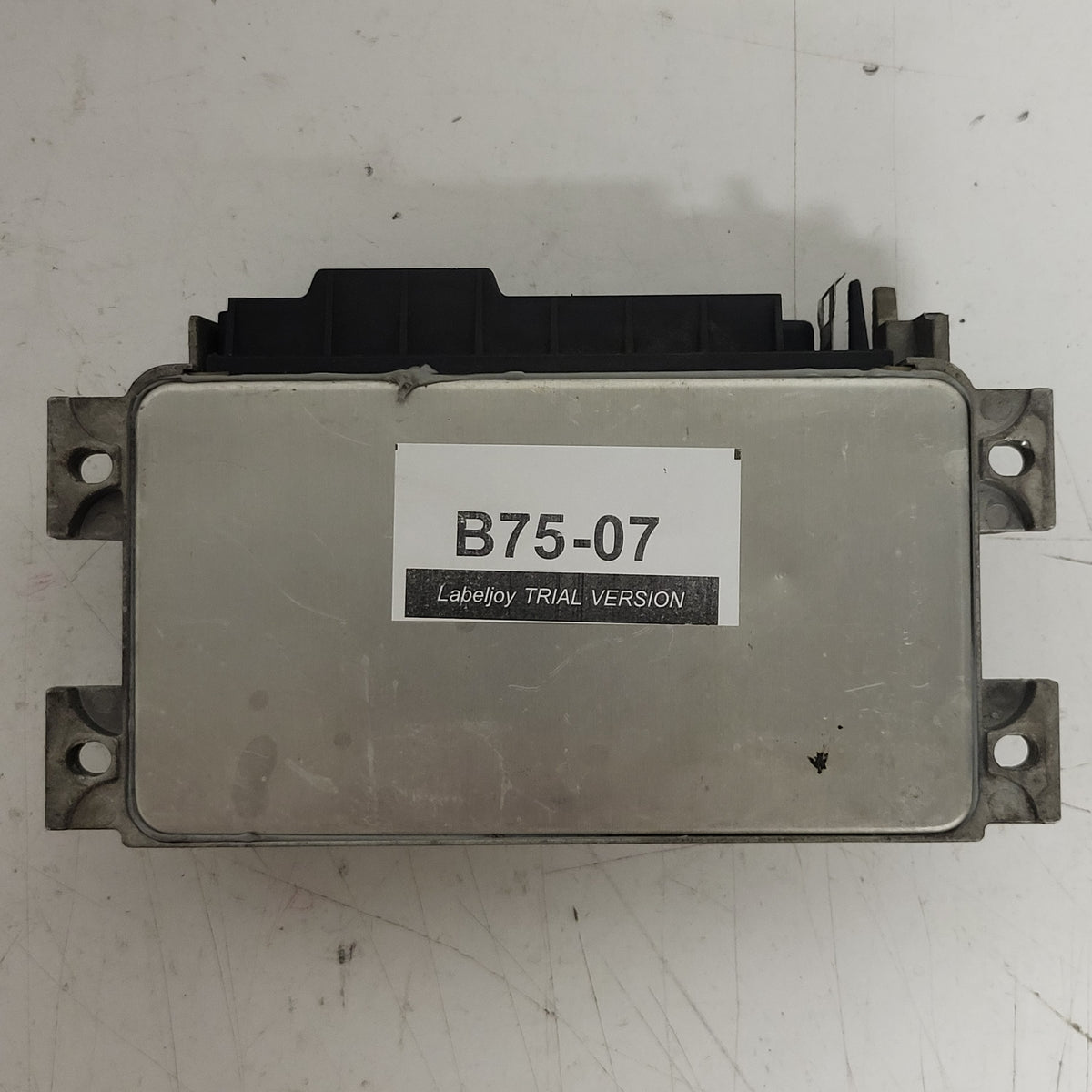 FIAT 500 .09 ECU / IAW 16F.E0 / 46524180 / 61602.103.00 / MAGNETI MARELLI - B75-07 - 3