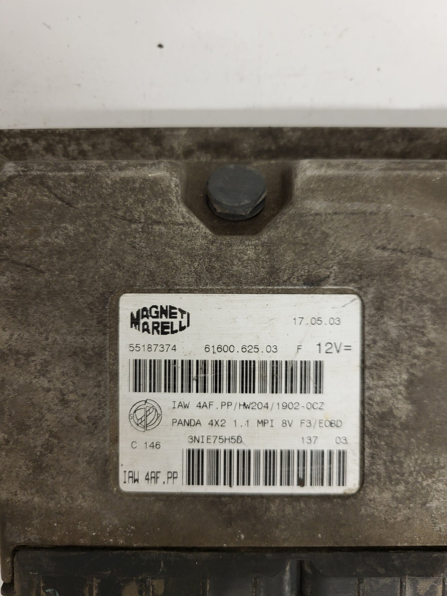 FIAT PANDA 1.1 ECU / 55187374 / IAW4AF.PP / HW204 / 61600.625.03 MAGNETI MARELLI