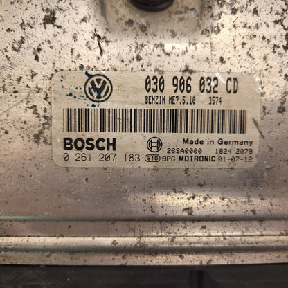 VW POLO ECU / 030906032CD / 0261207183 / ME7.5.10 / 26SA0000 / BOSCH
