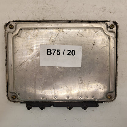 VW POLO ECU / 030906032CD / 0261207183 / ME7.5.10 / 26SA0000 / BOSCH