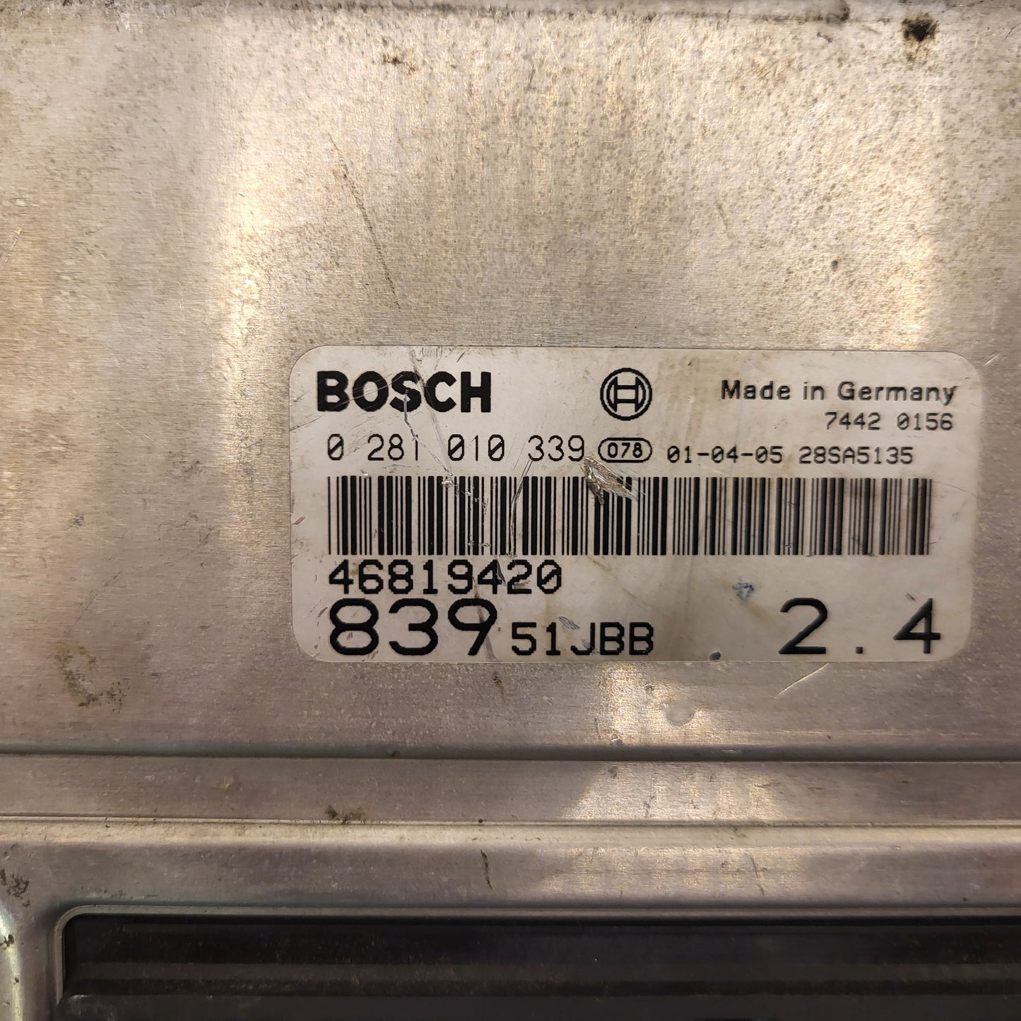 LANCIA LYBRA 2.4 JTD ECU / 0281010339 / 46819420 / BOSCH