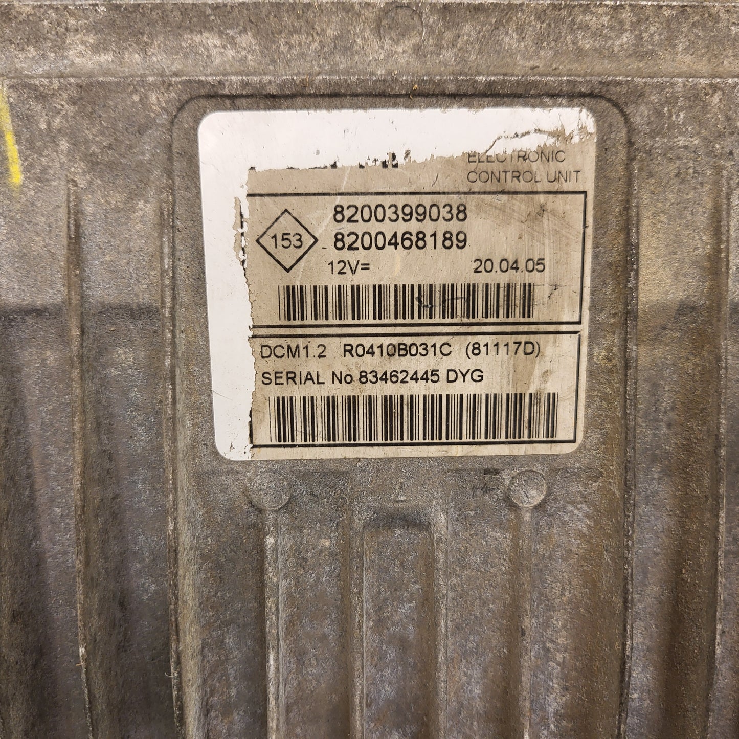 Renault ECU / 8200399038 / 8200468189 / R0410B031C / DELPHI