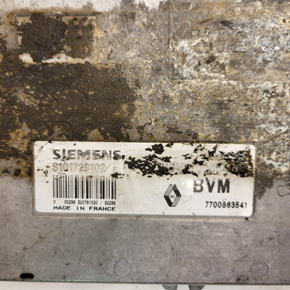 Renault ECU / S101729102 / S101729102F / 7700854160 / 7700863541 / HOM7700854160