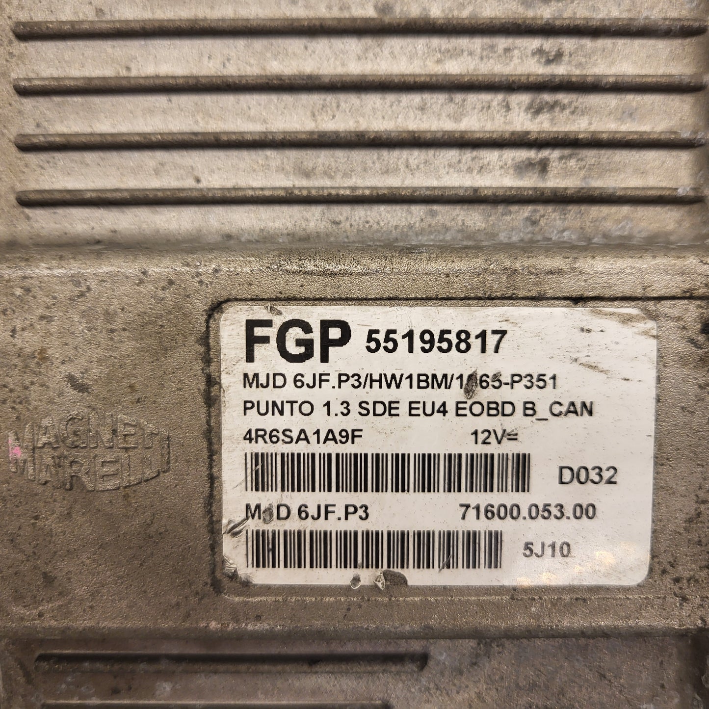 FIAT PUNTO ECU / MJD 6JF.P3 / 55195817 / HW1BM / 71600.053.00 / MAGNETI MARELLI