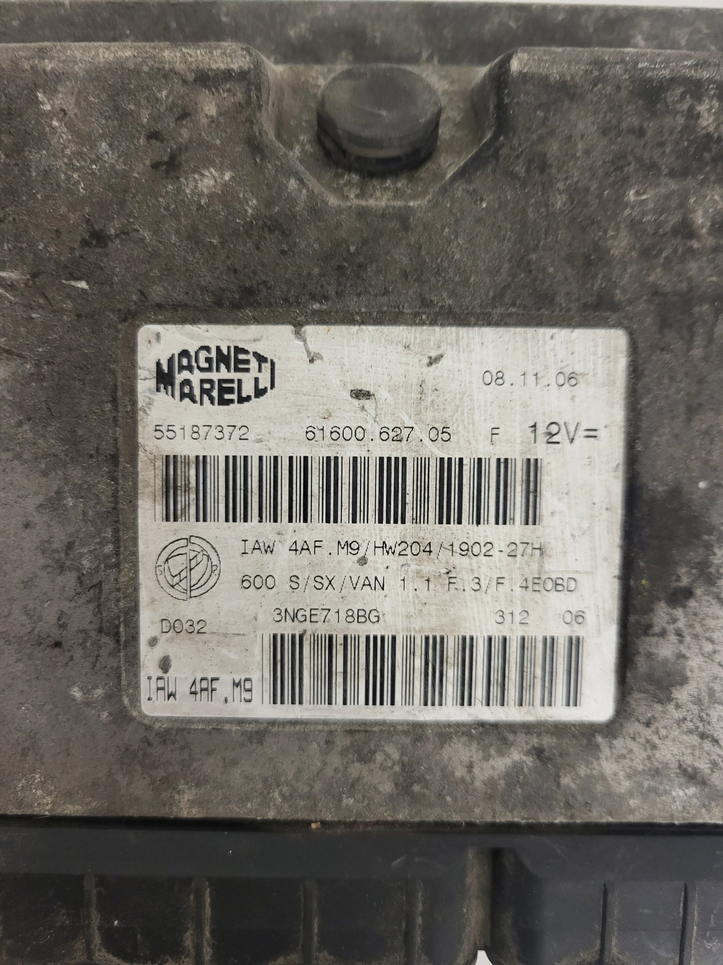 Fiat Seicento 600 ECU / 55187372 / IAW4AF.M9 / 61600.627.05 / MAGNETI MARELLI