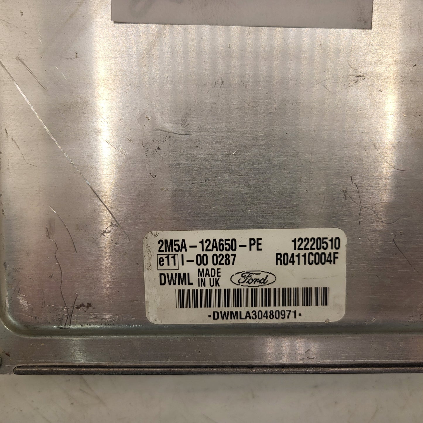 FORD FOCUS ECU / 2M5A-12A650-PE / DWML / R0411C004F / 2M5A12A650PE / DELPHI