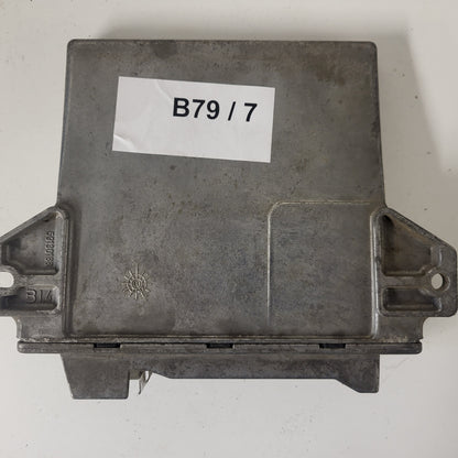 Renault Kangoo ECU / HOM 7700868300 / R04080010G / LUCAS
