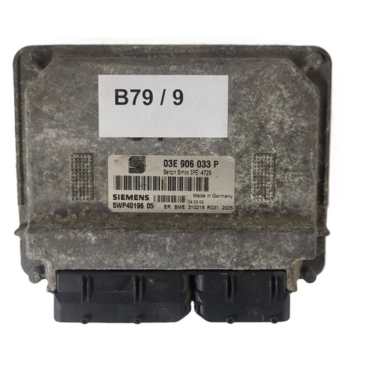 SEAT IBIZA ECU / 03E906033P / 5WP40196 05 / SIEMENS