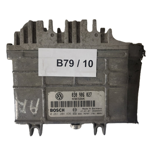 VW ECU / 030906027 / 0261204436 / BOSCH