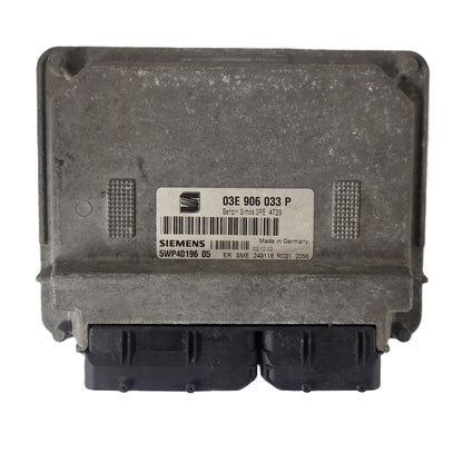 SEAT IBIZA ECU / 03E906033P / 5WP40196 05 / SIEMENS