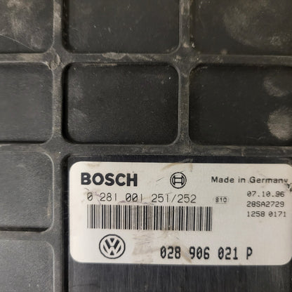 VW AUDI ECU / 0281001251/252 / 028906021P / BOSCH