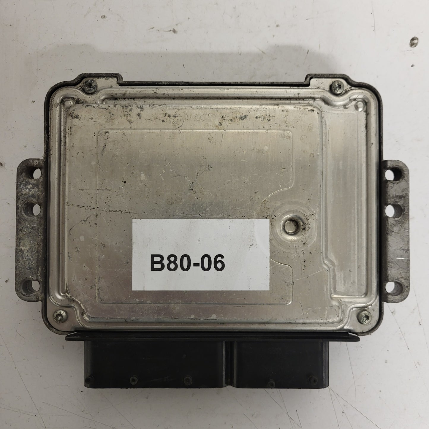 ALFA 147 ECU / 0281012298 / 55204756 / BOSCH