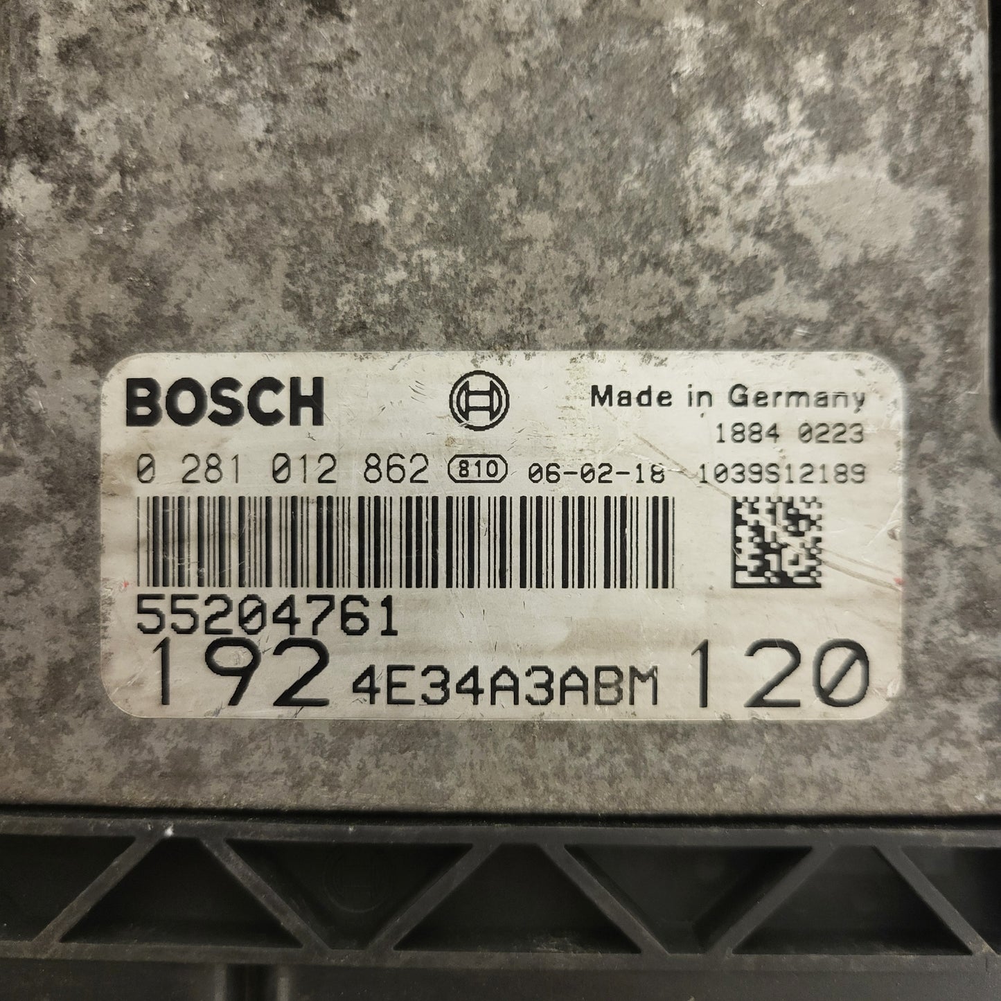 FIAT STILO ECU / 0281012862 / 55204761 / 1039S12189 / BOSCH