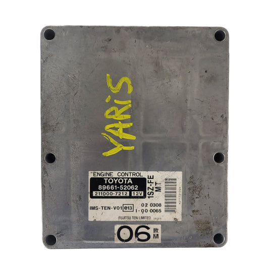 TOYOTA YARIS 1SZ-FE ECU / 89661-52062 / 211000-7212 / FUJITSU